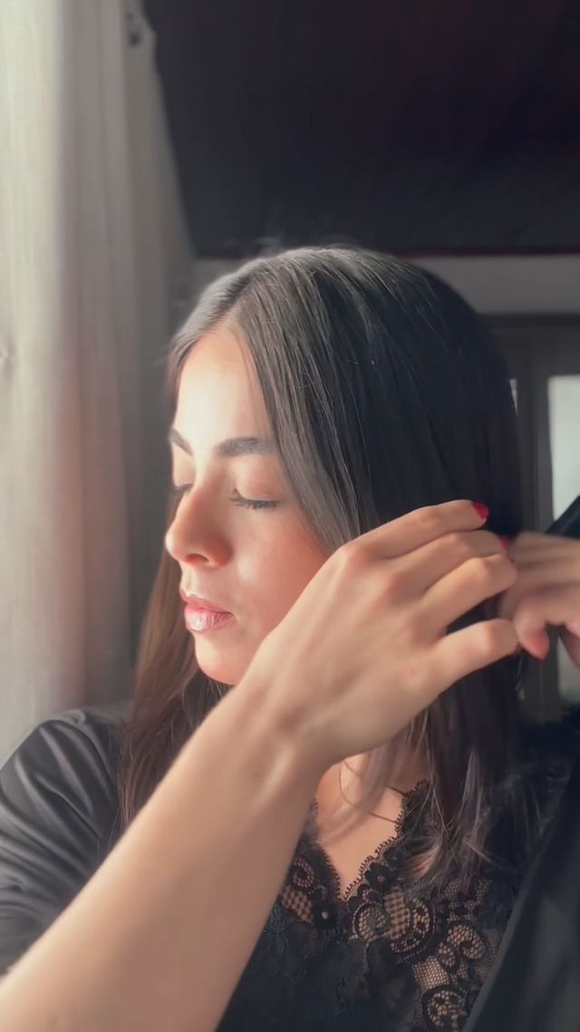 Vídeo de rotina de skincare à noite